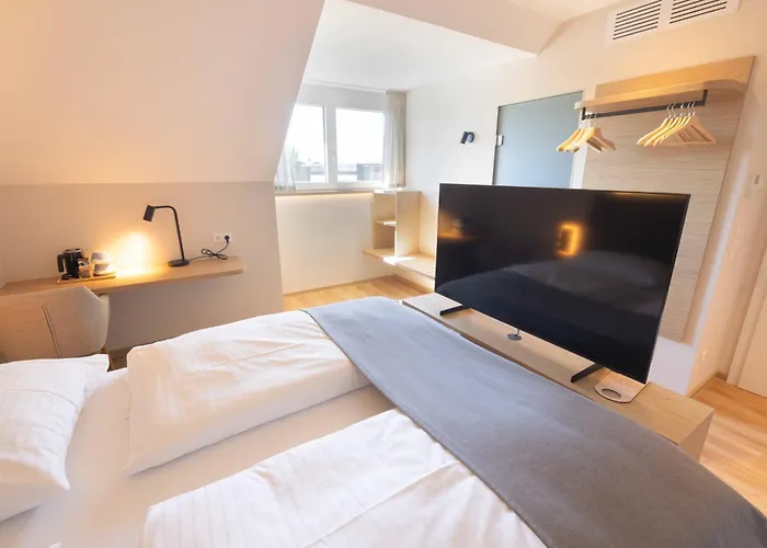 Hotel Restaurant Auerhahn Salisburgo